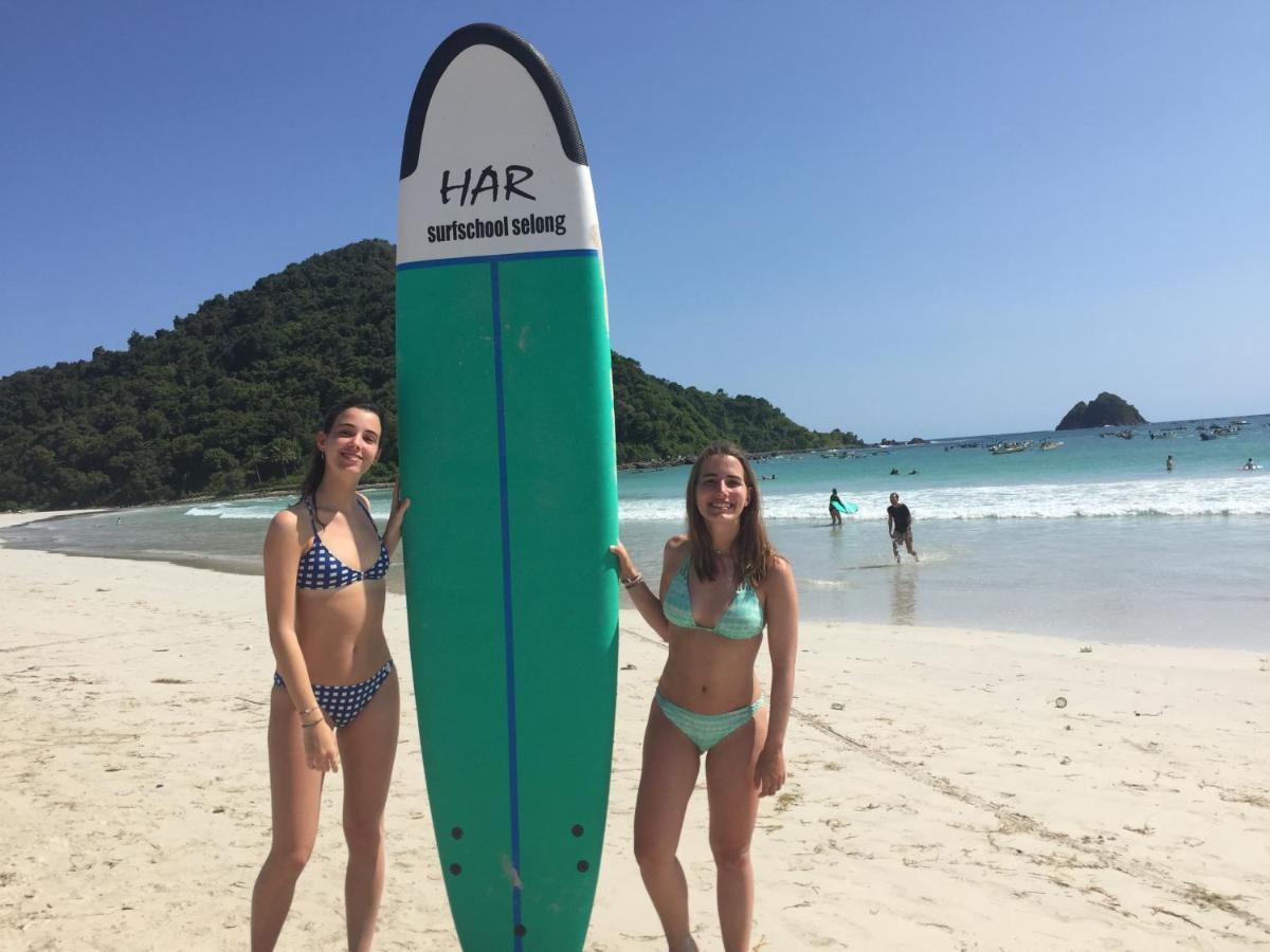 Tropical Sunday Bungalow - Surf And Stay Selong Belanak Extérieur photo