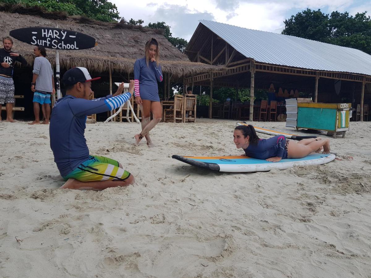 Tropical Sunday Bungalow - Surf And Stay Selong Belanak Extérieur photo