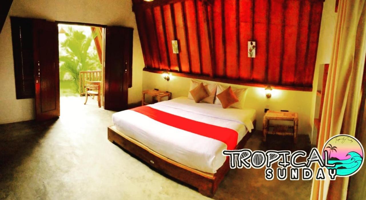 Tropical Sunday Bungalow - Surf And Stay Selong Belanak Extérieur photo